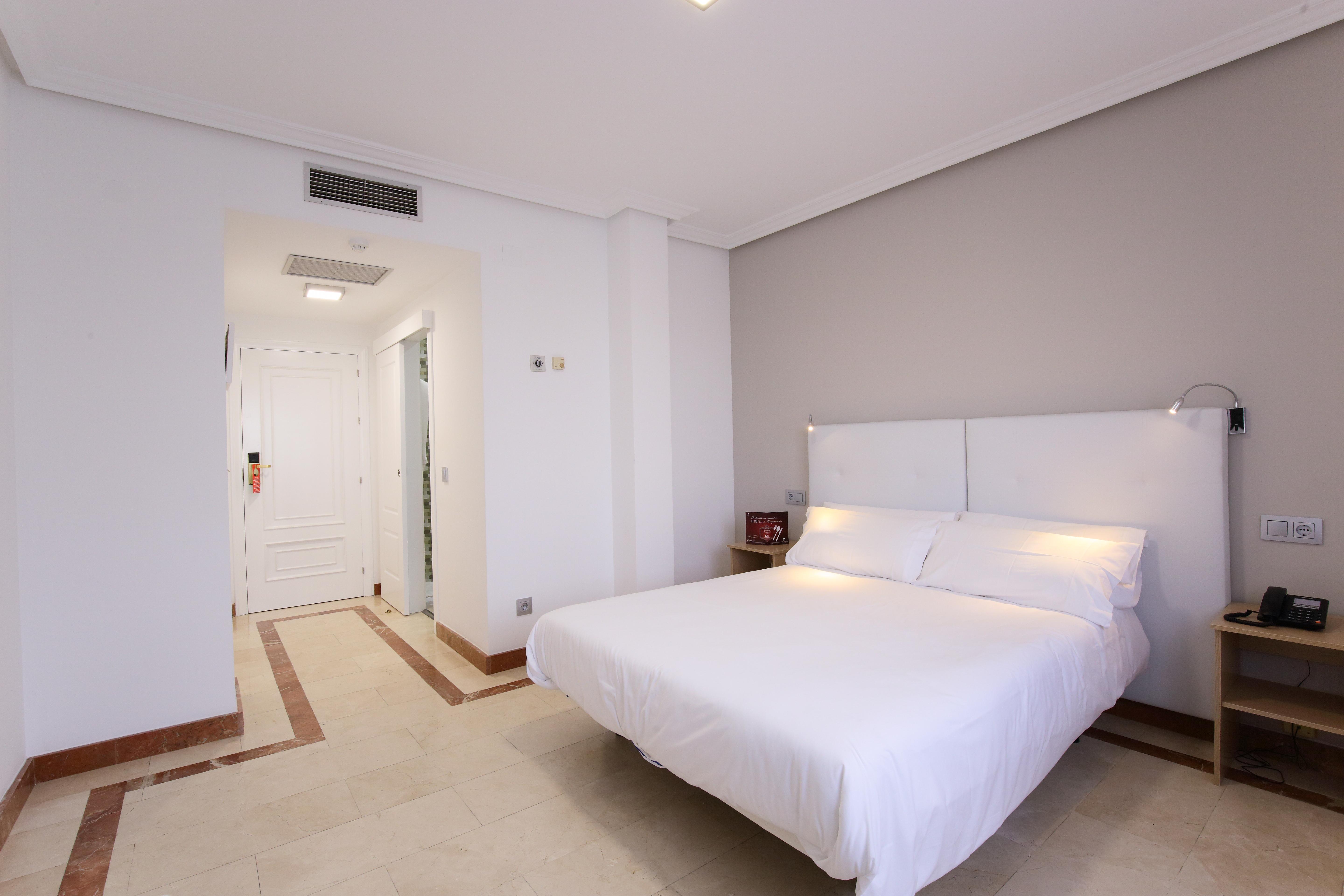 Hospedium Hotel Castilla 토리호스 외부 사진