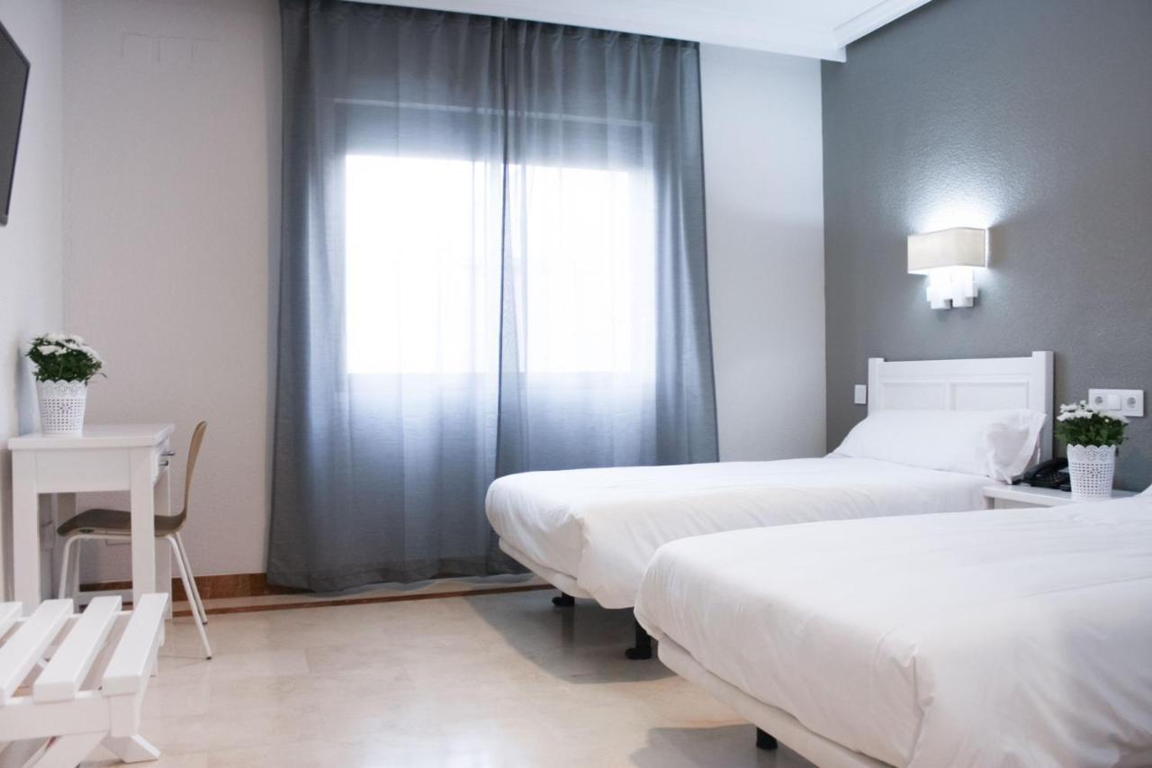 Hospedium Hotel Castilla 토리호스 외부 사진
